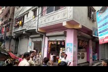 কামারহাটিতে বছর ১৭-র এক যুবকের গলায় ফাঁস লাগানো মৃতদেহ উদ্ধার কামারহাটিতে বছর ১৭-র এক যুবকের গলায় ফাঁস লাগানো মৃতদেহ উদ্ধার