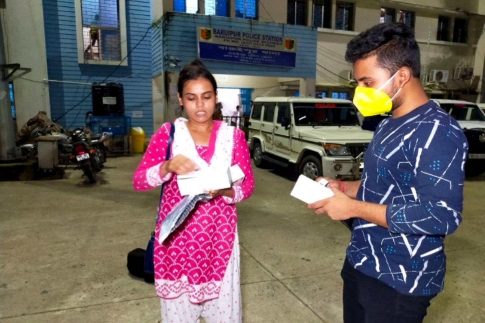 এক্সচেঞ্জ অফারে অনলাইনে মোবাইল কিনে প্রতারণার শিকার যুবতী