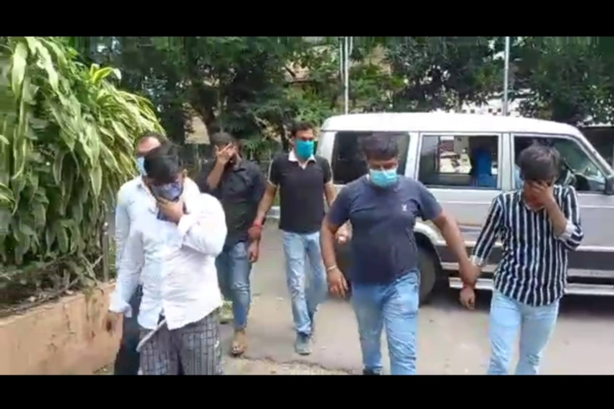 ভুয়ো কল সেন্টার খুলে দেশে ও বিদেশে টেক সাপোর্ট দেওয়ার নামে কোটি টাকা প্রতারণা