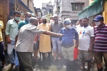 বৃষ্টি থামলেও এখনও জলমগ্ন উত্তর হাওড়ার বিভিন্ন এলাকা, কবে নামবে জল