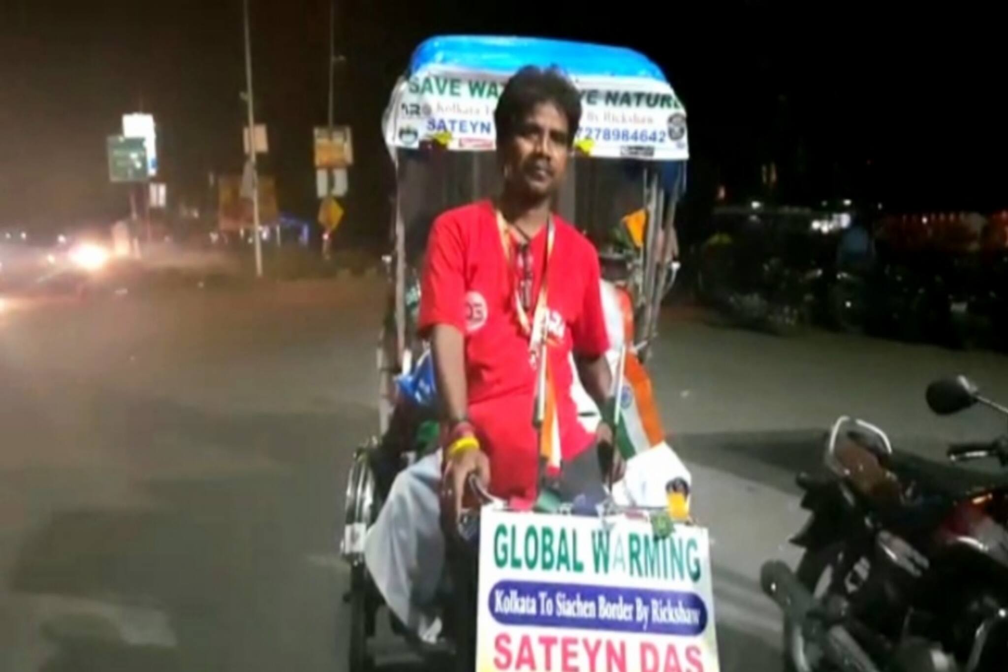 আজব রিক্সাওয়ালা! অসম্ভবকে সম্ভব করে যুবসমাজকে বার্তা দিতে রিক্সা নিয়ে সিয়াচেন এর পথে বারুইপুরের সত্যেন