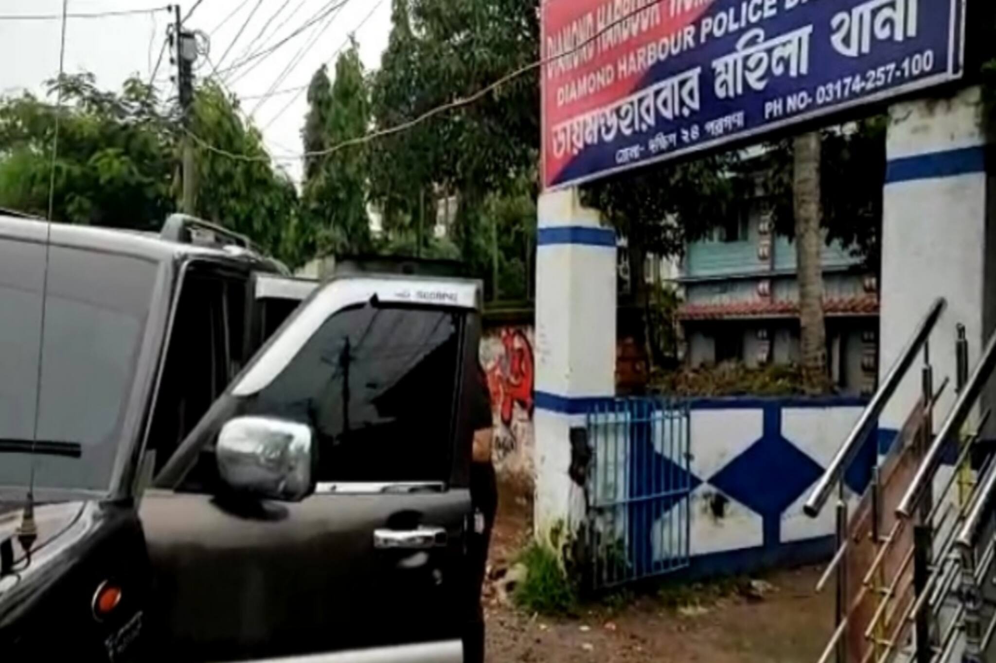 উত্তরপ্রদেশ থেকে ডায়মন্ড হারবার থানার বাসুলডাঙার এক নাবালিকা ছাত্রীকে উদ্ধার করল মহিলা পুলিশ