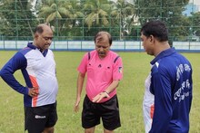খেলা হবে দিবসে ঘুশুড়ি HIT মাঠে ফুটবল ম্যাচে উত্তর হাওড়ার বিধায়ক গৌতম চৌধুরী