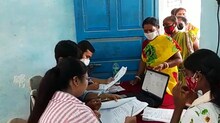 সিউড়িতে চালু হল লক্ষ্মীর ভান্ডার প্রকল্পের ফর্ম ফিলাপ