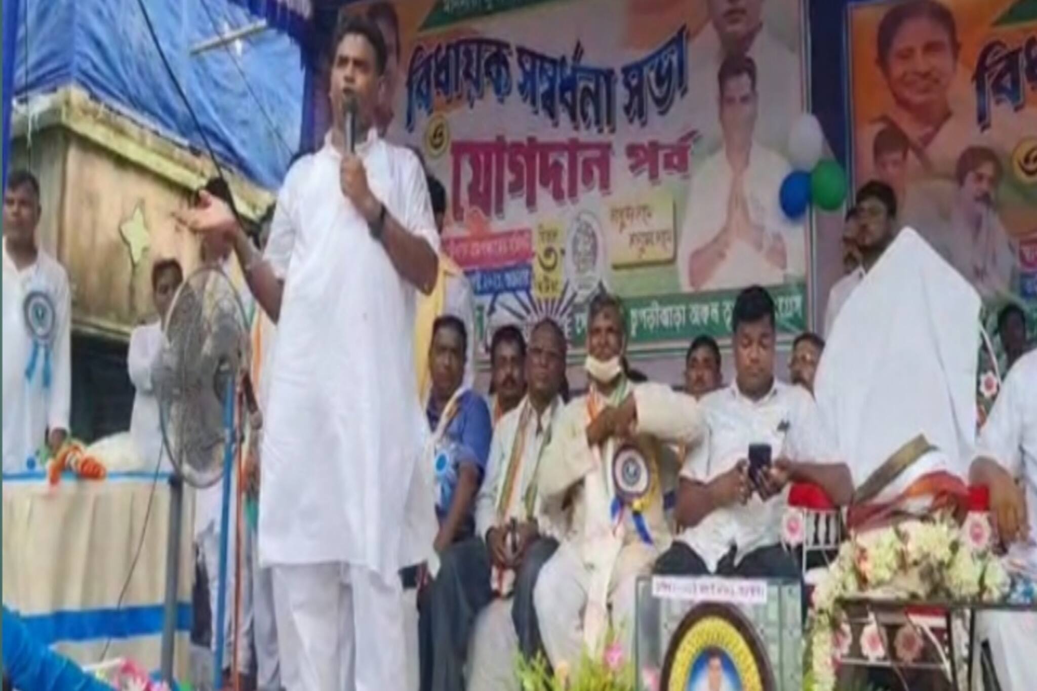 কুলতলিতে বিধায়কে সম্বর্ধনার পাশাপাশি তৃণমূলে যোগদান পর্ব অনুষ্ঠিত হল