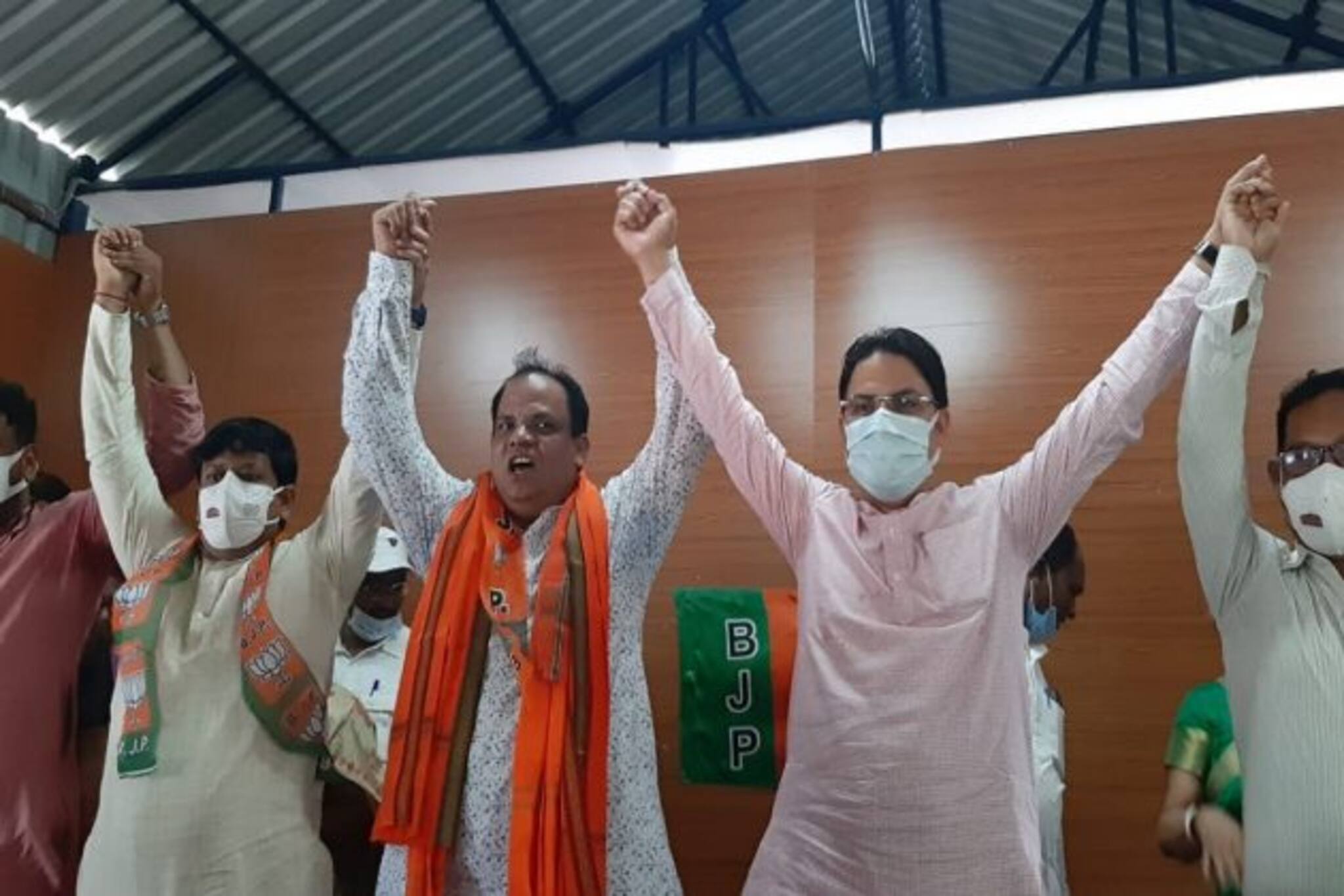 BJP in North Bengal: দুই কেন্দ্রীয় প্রতিমন্ত্রী ফিরতেই উত্তরে ফুরফুরে গেরুয়া শিবির, আসন্ন পুর ও পঞ্চায়েত নির্বাচনেও ভালো ফল করতে বদ্ধপরিকর বিজেপি