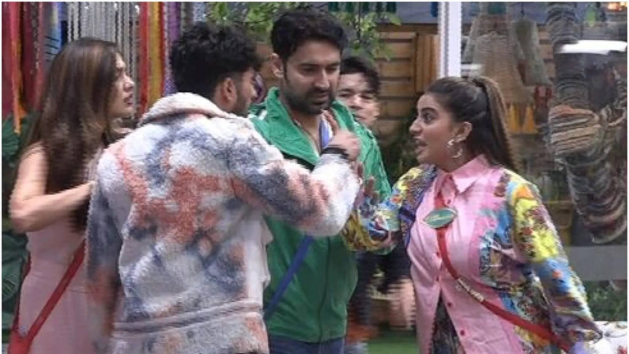 Bigg Boss OTT Day 12 Highlights: অক্ষরা রেগে আগুন! কী করবেন এবার জীশান খান? 
