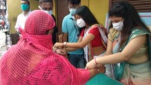 রাখি উৎসব পালনে নিষিদ্ধপল্লীর দিদিদের কাছে পৌঁছল স্টুডেন্ট সোসাইটি অফ শিলিগুড়ি রাখি উৎসব পালনে নিষিদ্ধপল্লীর দিদিদের কাছে পৌঁছল স্টুডেন্ট সোসাইটি অফ শিলিগুড়ি