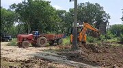 সঙ্কটে কোপাই নদী, নদী তীরবর্তী এলাকা থেকে লুঠ হচ্ছে মাটি