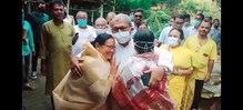 মাদুর তৈরি করে রাষ্ট্রপতি পুরস্কারে পুরস্কৃত হতে চলেছেন সবং ব্লকের দুই গৃহবধূ মাদুর তৈরি করে রাষ্ট্রপতি পুরস্কারে পুরস্কৃত হতে চলেছেন সবং ব্লকের দুই গৃহবধূ