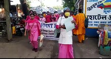 নিরাপত্তার দাবিতে জেলাশাসক দপ্তরে স্মারকলিপি প্রদান নার্সদের নিরাপত্তার দাবিতে জেলাশাসক দপ্তরে স্মারকলিপি প্রদান নার্সদের