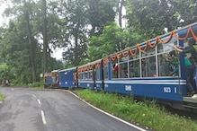 পুজোর মুখে ডবল ধামাকা, পাহাড়ের টয় ট্রেনে এবার 'জঙ্গল টি সাফারি'! এখনই জেনে নিন.. পুজোর মুখে ডবল ধামাকা, পাহাড়ের টয় ট্রেনে এবার 'জঙ্গল টি সাফারি'! এখনই জেনে নিন..