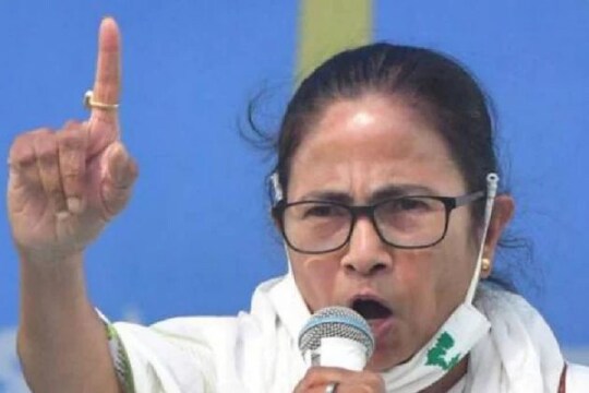 উপনির্বাচনে লড়ার কথা মুখ্যমন্ত্রী মমতা বন্দ্যোপাধ্যায়েরও৷ তাঁর বিরুদ্ধে বিজেপি থেকে কে!