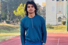 খেলার জন্য বিসর্জন লম্বা চুল, ফ্যাশনদুরস্ত নীরজ একজন পশুপ্রেমী