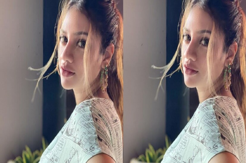 গত বৃহস্পতিবারই তৃণমূলের তারকা সাংসদ নুসরত জাহান (TMC MP Nusrat Jahan) পুত্র সন্তানের জন্ম (Baby Boy) দিয়েছেন কলকাতার এক বেসরকারি হাসপাতালে ৷ ছবি সৌজন্যে ইনস্টাগ্রাম ৷