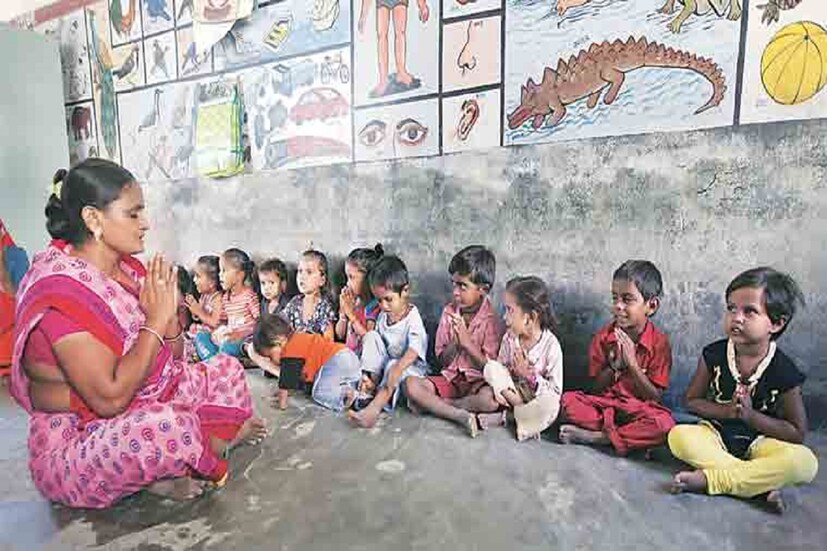 (Anganwadi Recruitment 2021): ব্যাঙ্গালোর গ্রামীণ (Bangalore Rural) ৯৬টি, দক্ষিণ কন্নড় (Dakshina Kannada) ৭৩টি, মাইসোরে (Mysore) ১৬৬টি, কলাবুড়গি (Kalaburagi) ৩৩১টি, বিদার (Bidar) ১১৩টি শূন্যপদে কর্মী নিয়োগের বিজ্ঞপ্তি প্রশাসনের ৷ মোট শূন্য পদ ১,৫২৭ টি ৷ প্রতীকী ছবি ৷