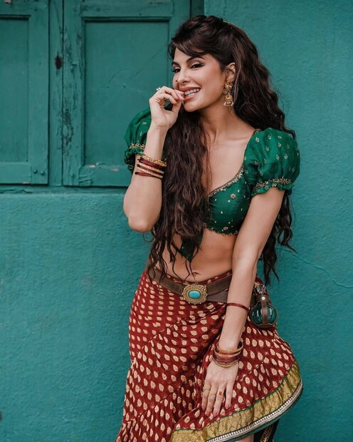 হাউস ফুল ২', 'রেস ৩', 'কিক' এর মতো ছবিতে দুর্দান্ত অভিনয় দেখিয়েছেন। জ্যাকলিনের আসন্ন ছবি 'ভূত পুলিশ'। যেখানে সইফ আলি খানকে দেখা যাবে অর্জুন কাপুর এবং ইয়ামি গৌতমের সঙ্গে।