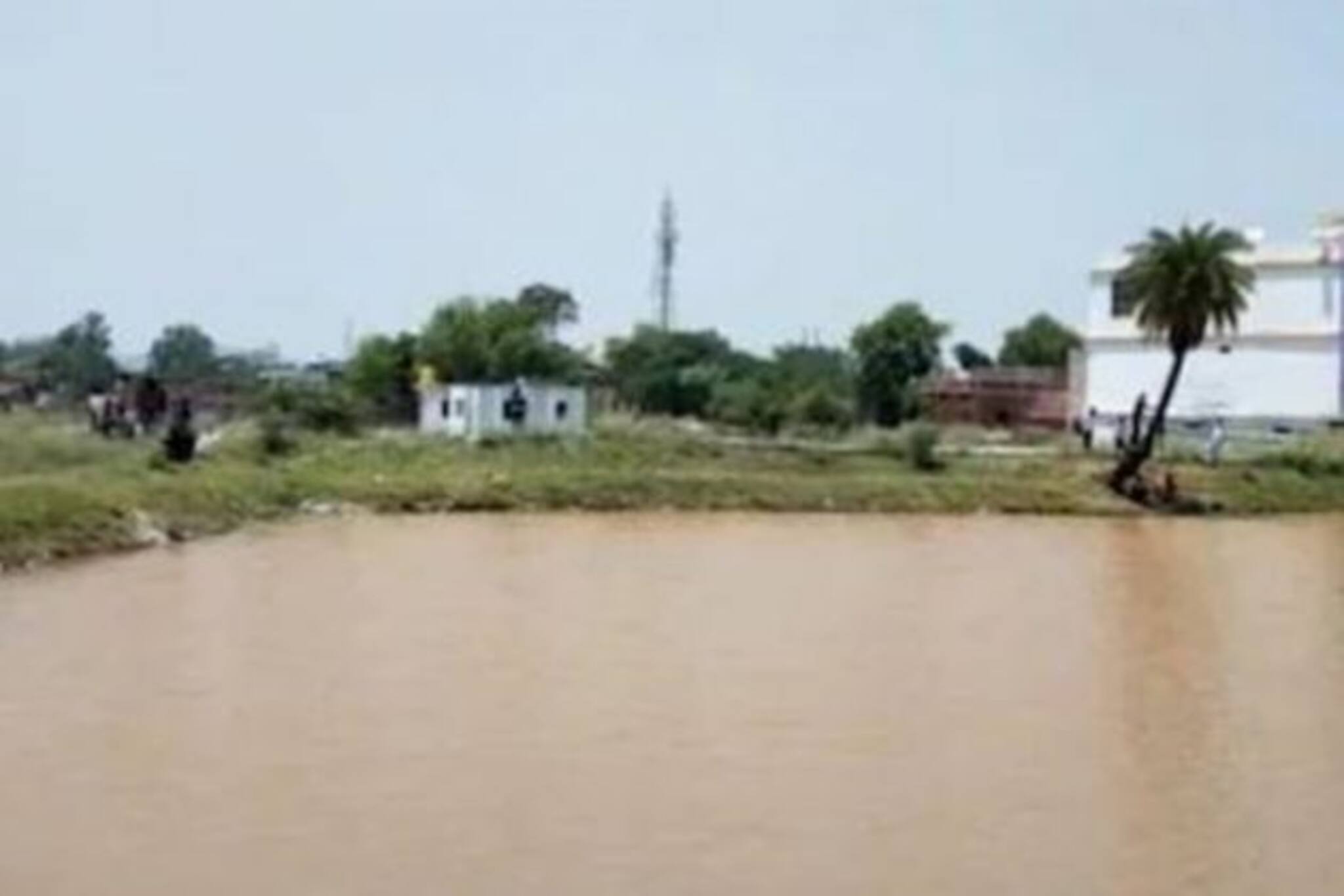 West Medinipur: খেলতে গিয়ে মর্মান্তিক ঘটনা! পুকুরে ডুবে মৃত্যু দুই বোনের, এলাকায় শোকের ছায়া