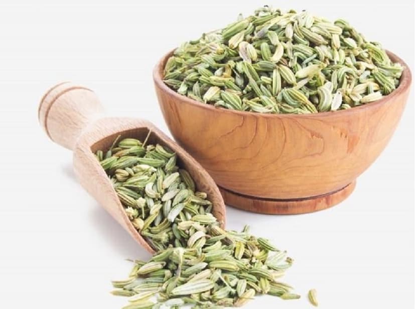 মৌরি নিয়মিত খেলে শ্বাসকষ্টে আরাম মেলে। 
