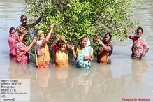 Raksha Bandhan Sundarban : ম্যানগ্রোভই রক্ষাকর্তা! 'রাখিবন্ধনে' যা করলেন সুন্দরবনের মানুষ... Raksha Bandhan Sundarban : ম্যানগ্রোভই রক্ষাকর্তা! 'রাখিবন্ধনে' যা করলেন সুন্দরবনের মানুষ...