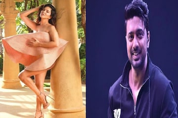 সানি লিওনের সঙ্গে অন্তরঙ্গ দেব! চলছে চুটিয়ে রোম্যান্স! ঝড়ের গতিতে ভাইরাল ছবি... সানি লিওনের সঙ্গে অন্তরঙ্গ দেব! চলছে চুটিয়ে রোম্যান্স! ঝড়ের গতিতে ভাইরাল ছবি...