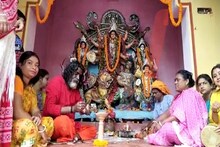 পিতৃপক্ষেই আবাহন দেবী উমার ! সারা বছর মন্দিরেই থাকে মায়ের মূর্তি