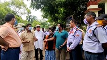 বিশ্বভারতীর উপাচার্য অসুস্থ, ডাক্তার যেতে না দেওয়ার অভিযোগ