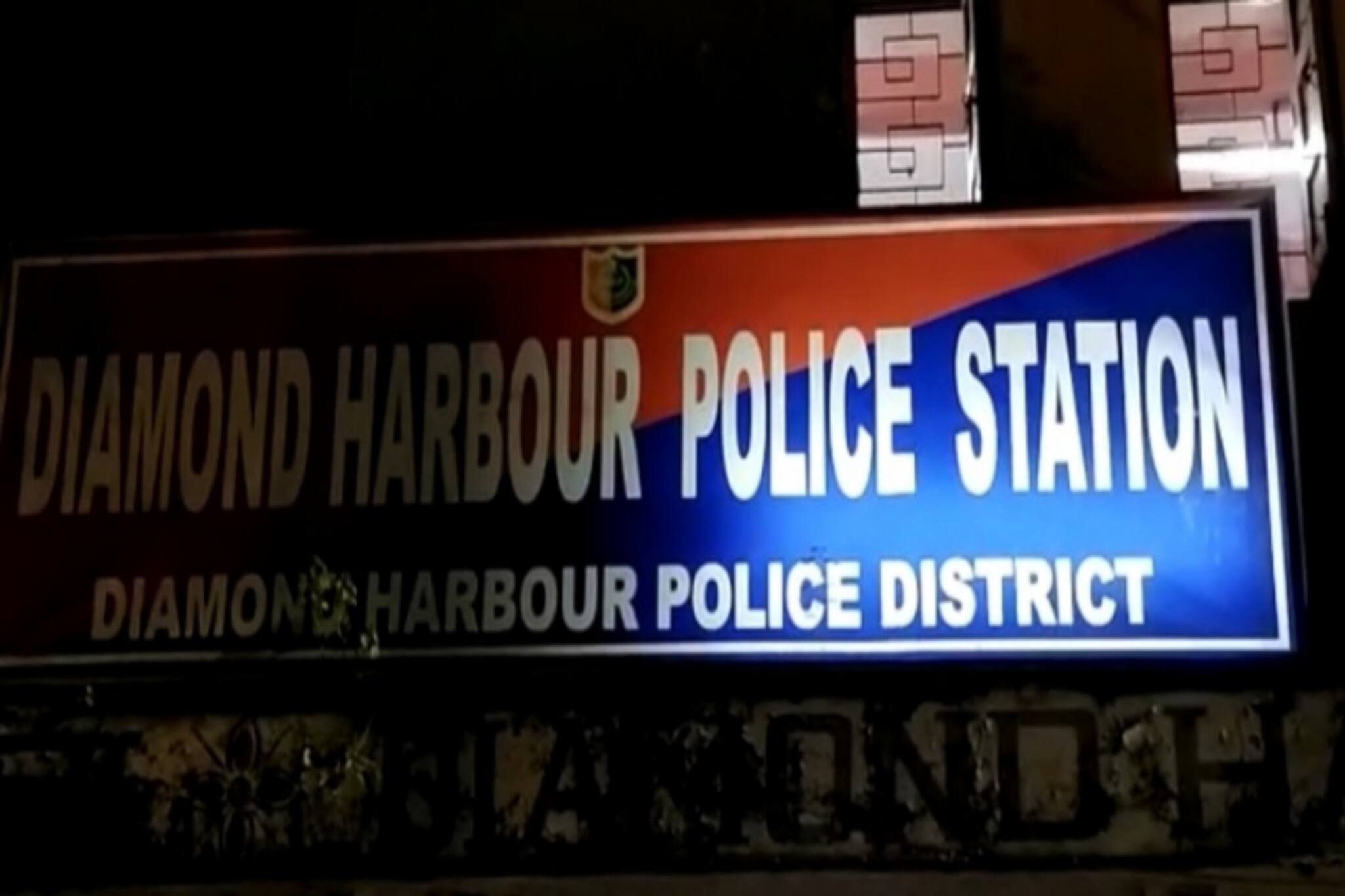 ডায়মন্ডহারবার হাইস্কুলে দুঃসাহসিক চুরি