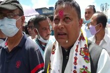 কার্শিয়াংয়ে পৌঁছে শক্তি প্রদর্শনে অনিত, তবে কী নতুন সমীকরণ? কার্শিয়াংয়ে পৌঁছে শক্তি প্রদর্শনে অনিত, তবে কী নতুন সমীকরণ?