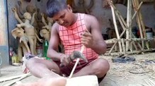 মৃৎশিল্পীদের হাতে কাজ কম, এবারও কি দুর্গাপুজো-এ থাকবে না চমক? মৃৎশিল্পীদের হাতে কাজ কম, এবারও কি দুর্গাপুজো-এ থাকবে না চমক?