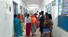 অজানা জ্বরের থাবা এবার দুর্গাপুরেও, জ্বর নিয়ে শিশু বিভাগে ভর্তি ৪২ অজানা জ্বরের থাবা এবার দুর্গাপুরেও, জ্বর নিয়ে শিশু বিভাগে ভর্তি ৪২