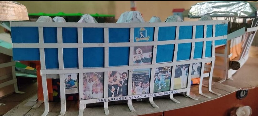পুঙ্খানুপুঙ্খ ভাবে ফুটিয়ে তুলেছে ইডেনের যাবতীয় সাজসজ্জা। ক্লাব হাউজ, স্কোর বোর্ড, ইডেন ঘড়ি থেকে ইডেন বেল সবই রয়েছে সায়নের মডেলে। 