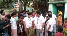 স্বেচ্ছাসেবী সংস্থার মানবিকতা ও স্বাস্থ্যসাথীর দৌলতে দৃষ্টি ফিরে পেলেন মহিলা