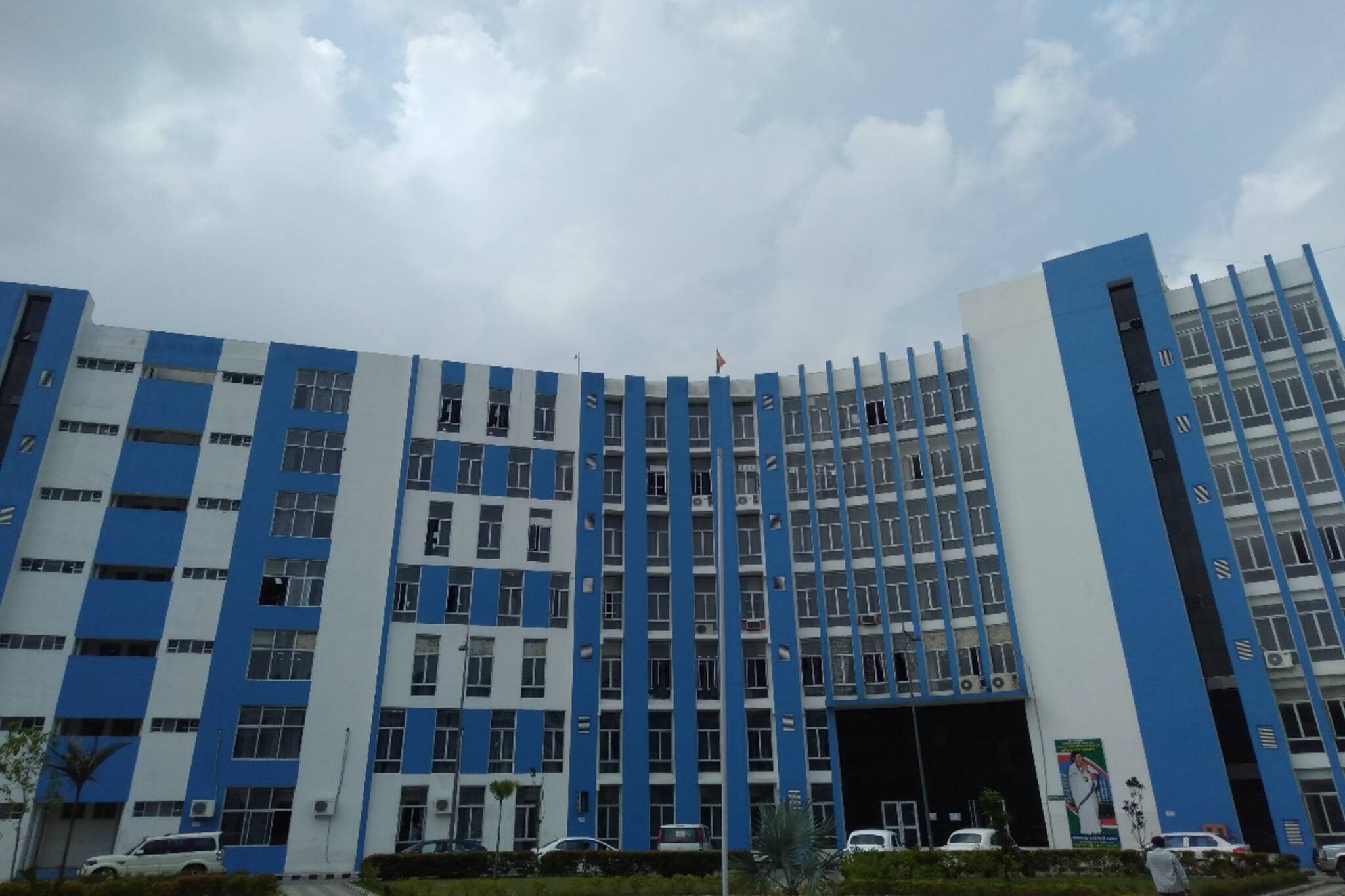 সারাদিনের সব খবর একসঙ্গে রাত্রি আটটায়