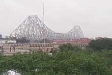 একটানা বৃষ্টিতে জনজীবন বিপর্যস্ত হাওড়ায়