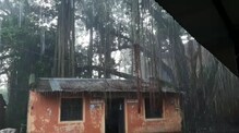 নিম্নচাপের অতিবৃষ্টিতে নাজেহাল বীরভূম, দেখুন... নিম্নচাপের অতিবৃষ্টিতে নাজেহাল বীরভূম, দেখুন...