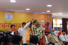 দিলীপ ঘোষের নাম লেখা থাকবে স্বর্ণাক্ষরে: সুকান্ত, পাল্টা যা বললেন 'প্রাক্তন'... দিলীপ ঘোষের নাম লেখা থাকবে স্বর্ণাক্ষরে: সুকান্ত, পাল্টা যা বললেন 'প্রাক্তন'...