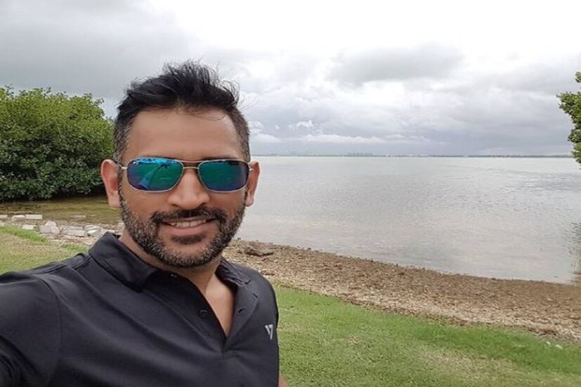 টি২০ বিশ্বকাপে (T20 World Cup) ভারতীয় দলের সঙ্গে থাকবেন তিনি ৷ আগামী ১৭ অক্টোবর ২০২১ (October 17, 2021) থেকে ১৪ নভেম্বর ২০২১ (November 14, 2021) পর্যন্ত যে T20 World Cup চলবে তাতে দলের মেন্টর হিসাবে (Indian Team Mentor) তাঁকে নির্বাচিত করা হয়েছে ৷ ছবি সৌজন্যে ইনস্টাগ্রাম ৷