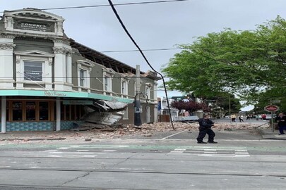 earthquake of magnitude 5.6 strikes near melbourne australia watch viral video- Photo -Twitter