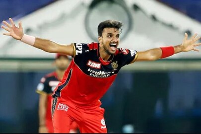 rcb bowler harshal patel took hattrick against mumbai indians- Photo-PTI 