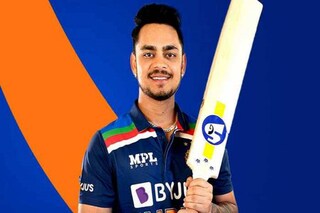 বিশ্বকাপের দলে ঈশানের থাকা নিয়ে প্রশ্ন উঠেছে