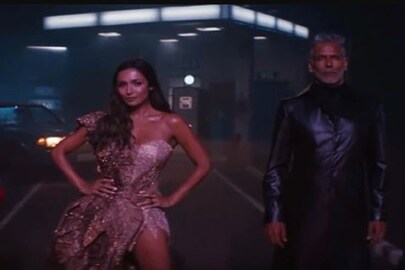 Milind Soman revisits dhoti look of Made in India after 26 years, malaika amazed- Photo Grab- Malaika Arora/ Instagram 