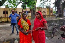 সঙ্গতিহীন উত্তরেই দিশা, মানসিক ভারসাম্যহীন ভবঘুরে মহিলা ফিরলেন তাঁর নিজের ঘরে