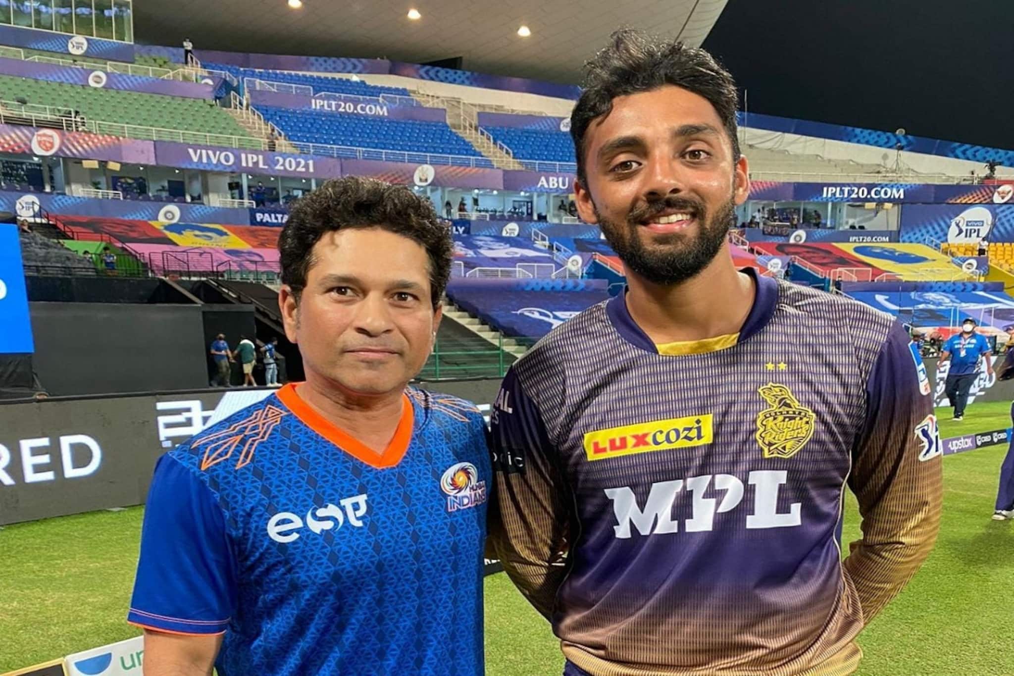 Varun with Sachin : সচিনের থেকে বিশেষ টিপস পেলেন বরুণ চক্রবর্তী