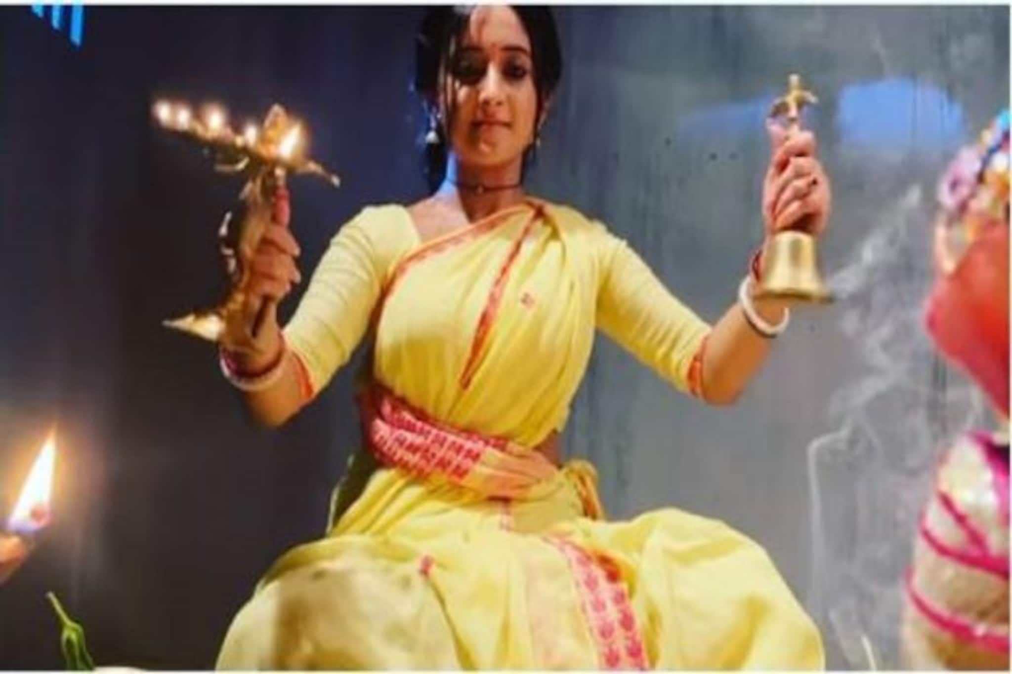 Soumitrisha Kundoo: মনের মধ্যে সে, শ্যুটের মধ্যেও ডাকেন তাঁকে! অবশেষে রহস্য ফাঁস 'মিঠাই'য়ের