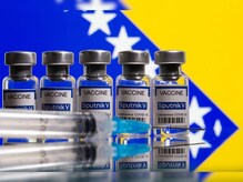 Sputnik single dose vaccine in Kolkata: লাগবে না দুই বা তিন ডোজ, কামাল এক ডোজেই, পুজোর মরশুমেই কলকাতায় স্পুটনিক লাইট? Sputnik single dose vaccine in Kolkata: লাগবে না দুই বা তিন ডোজ, কামাল এক ডোজেই, পুজোর মরশুমেই কলকাতায় স্পুটনিক লাইট?