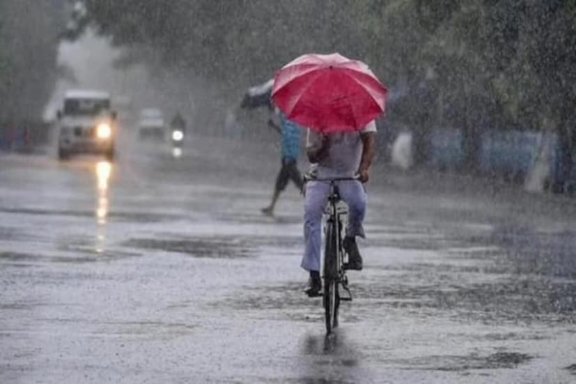  উত্তরবঙ্গে পাহাড়ি এলাকায় বিক্ষিপ্তভাবে হালকা বৃষ্টি দু-এক পশলা চলবে আরও ২৪ ঘন্টা। দার্জিলিং কালিম্পং এবং জলপাইগুড়ি ও আলিপুরদুয়ারের দু'এক জায়গায় বিক্ষিপ্তভাবে খুবই হালকা বৃষ্টির সম্ভাবনা। নীচের দিকে জেলা মালদা ও দিনাজপুরে শুষ্ক আবহাওয়া। বৃষ্টির সম্ভাবনা কম।