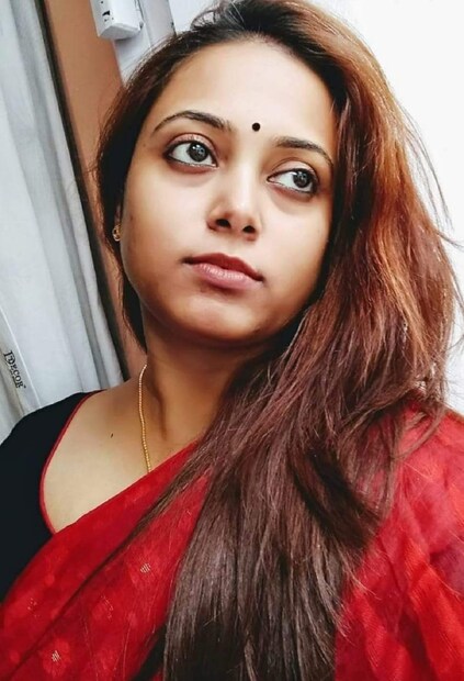 *মহুল এর সঙ্গে গানটি গেয়েছেন ঈশানি নাগ। গানটি লিখছেন পরিচালক অম্বালী।