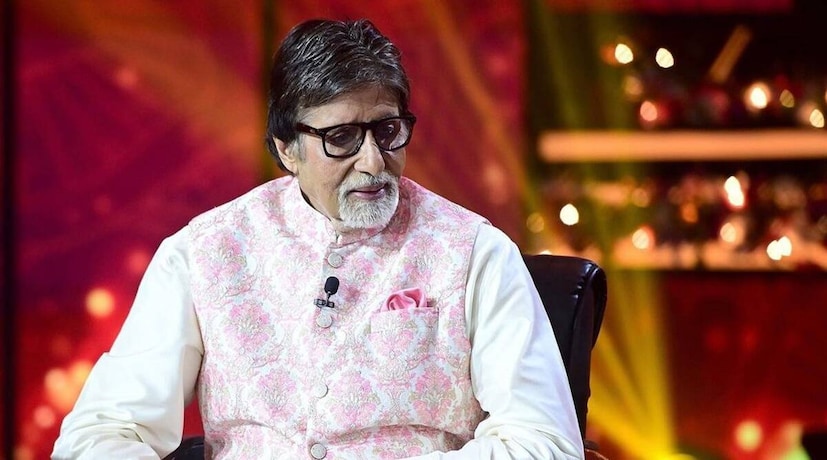 প্রসঙ্গত, সেলেবদের অনুসরণ করে ব্যক্তিগত জীবনে অনেকেই প্রভাবিত হন। তাঁদের লার্জার দ্যন লাইফ বরাবরই থাকে লাইমলাইটে আলোয়। আর তাতেই মুগ্ধ হয়ে আম-জনতা নিজেরাও সেভাবে বাঁচার চেষ্টা করেন।
