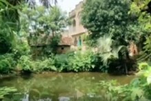 বাড়ির মেয়ের মতো দেখতে ভট্টাচার্য বাড়ির দেবী দুর্গা, রয়েছে বিশেষ নাম বাড়ির মেয়ের মতো দেখতে ভট্টাচার্য বাড়ির দেবী দুর্গা, রয়েছে বিশেষ নাম